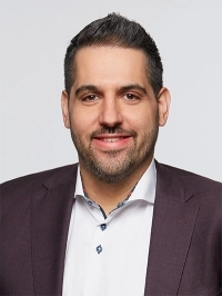 Daniel Silverman, Vice-président, Investissements directs étrangers